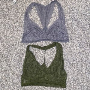 Gray is a Large and green is a Medium